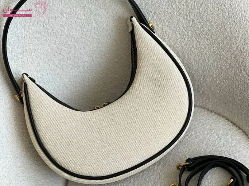 کیف نیم _دایره_ای مینیمال (Minimal Half-Moon Bag)