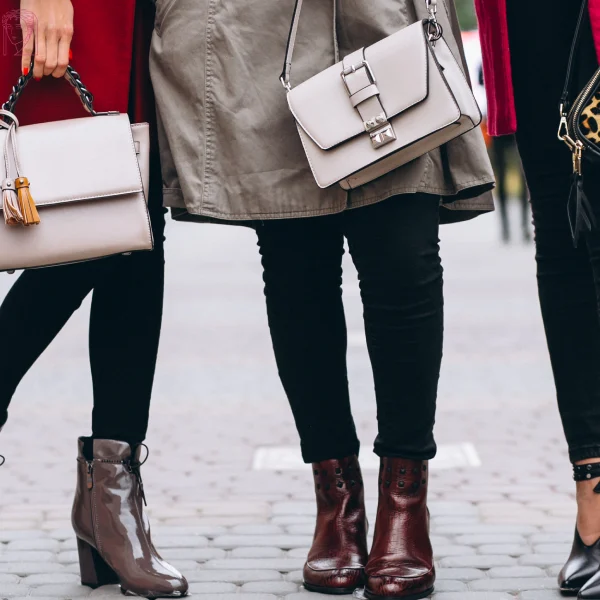 خرید کیف دستی زنانه و نکات طلایی برای استایل شیک پاییزی