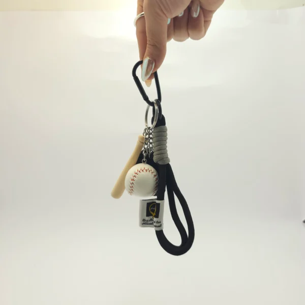 چارم بیسبال(Baseball Charm)